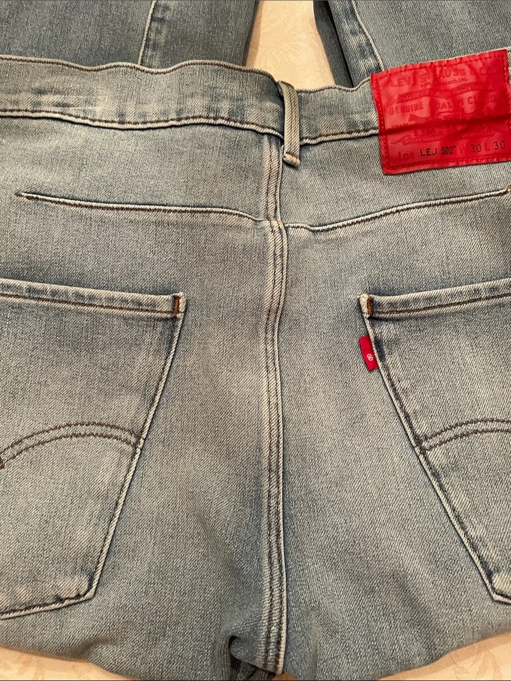 Men’s Levi Engineered 502 Jeans, W: 30, L:30 - Picture 3 of 9